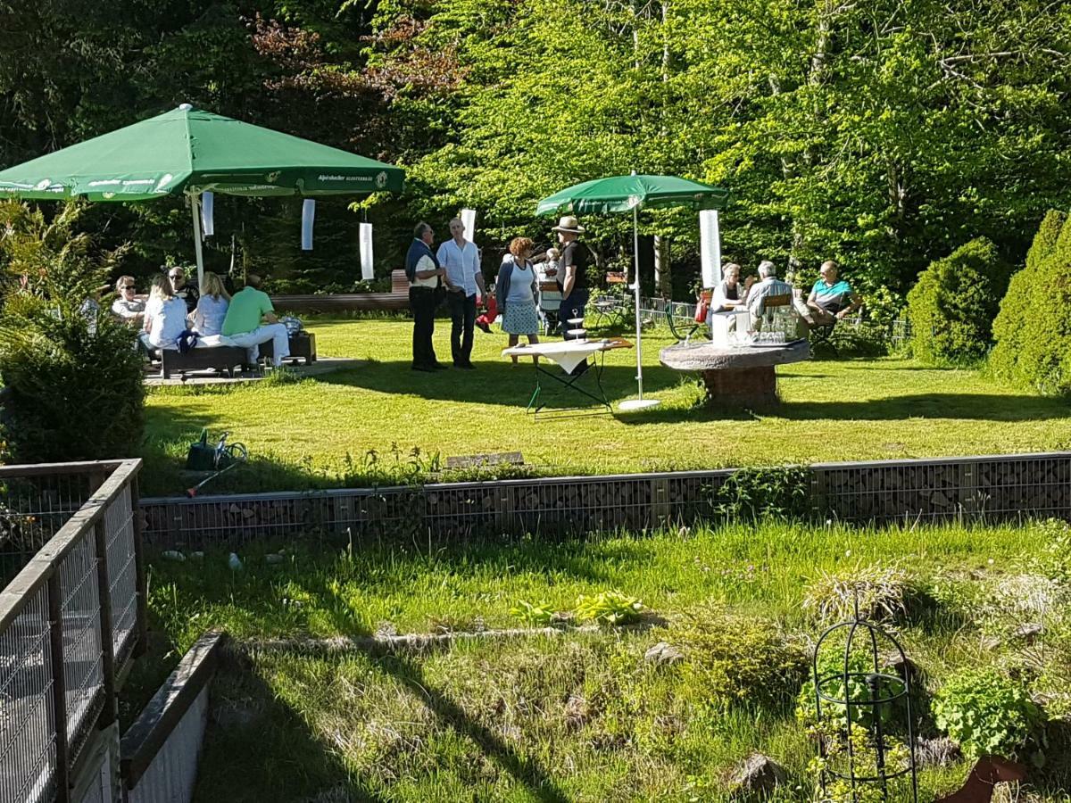 Hotel Restaurant Kniebishoehe Freudenstadt Exterior photo